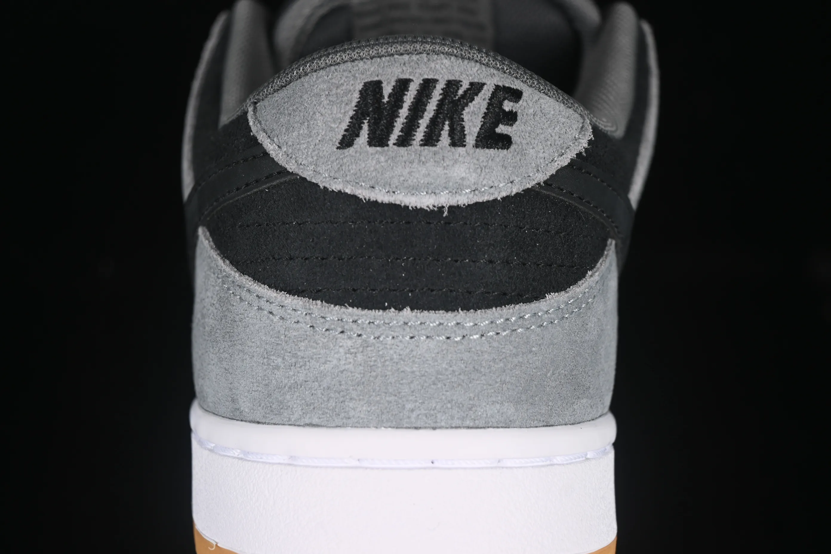 All categories Nk SB Dunk series Nk SB Dunk Low low-top sneakers Nike SB Dunk Low black gray low-top casual sneakers HF3063-001